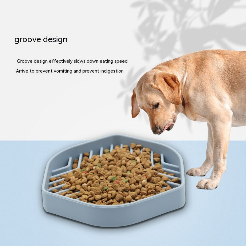 Gentle Slow-Feed Licking Pad to Keep Pets Safe and Happy